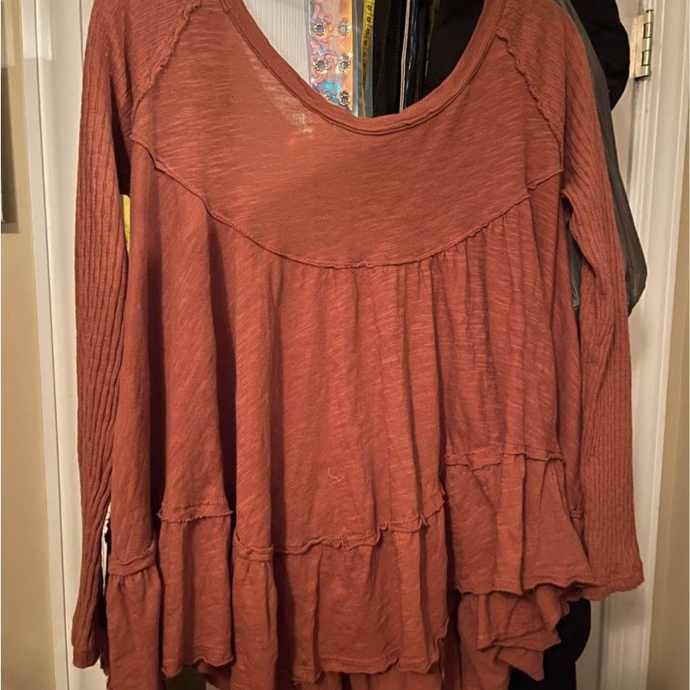 NWT free People Medium Burnt Orange Long Sleeved Tee With Tie Back